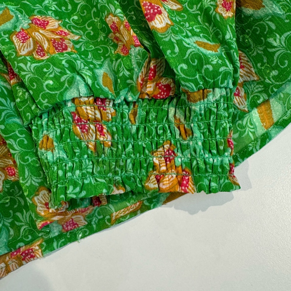 2/$20 Joie long sleeve lined floral blouse size XL - Picture 3 of 10